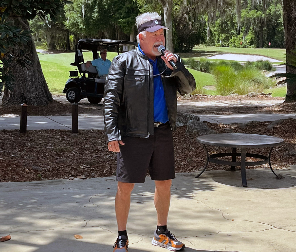 Bob Rose on the Mic
